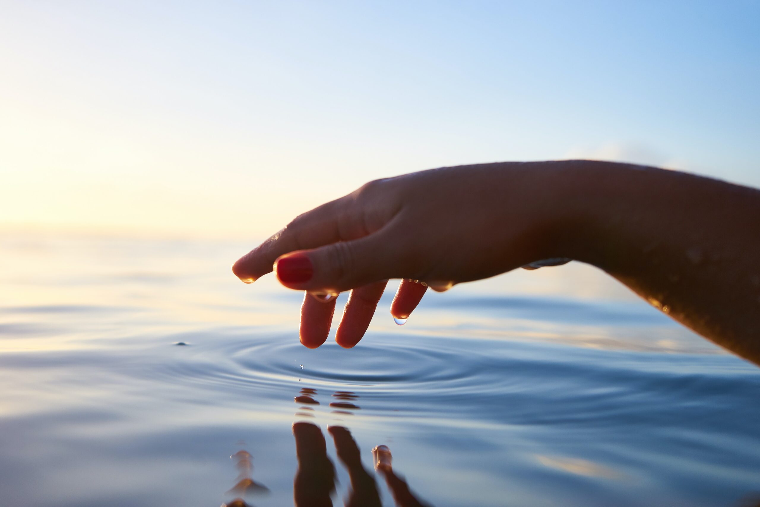 Water And Mental Health: The Power Of This Natural Resource Boosts Your Mind